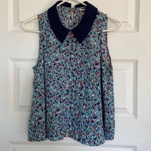 Super cute sleeveless shirt